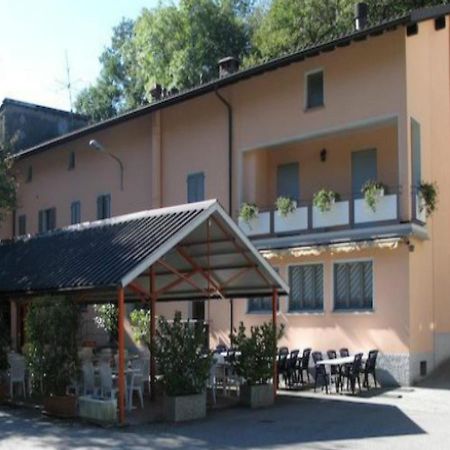 Ristorante Dosso Hotell Sigirino Exteriör bild